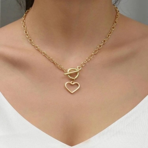 mam262 Jewelry - Gold Necklace